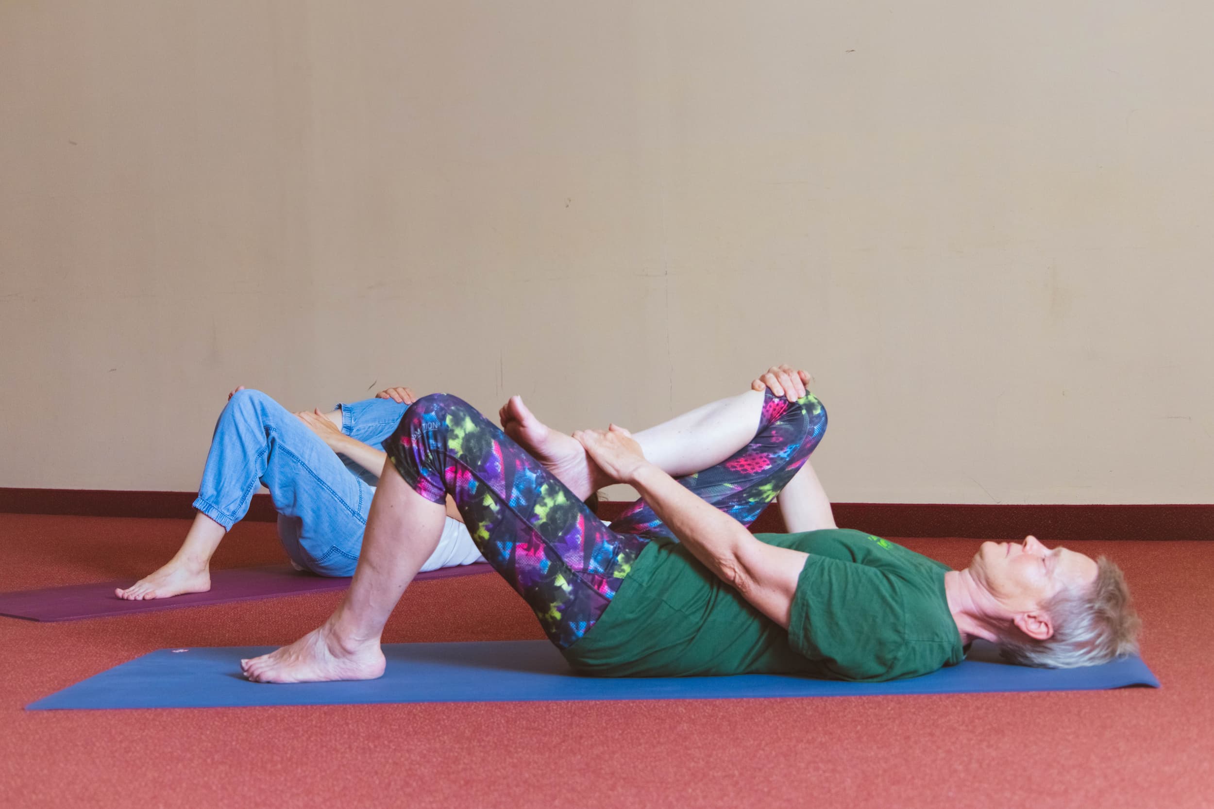 theater-und-feriendorf-koenigsleitn-workshops-hind-und-weg-2025-Irma Denk-Feldenkrais-WSH&W24_Feldenkrais(c)AnastasiiaYakovenko (9)